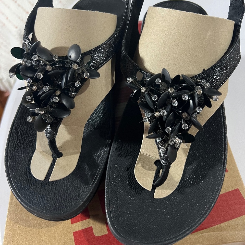 NWT Fitflop, leather back strap sandals, black size 9